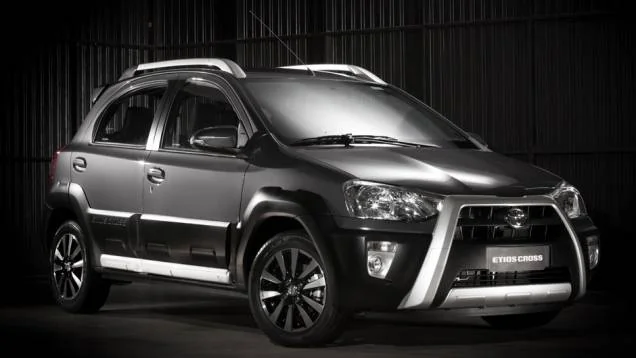 Toyota Etios Cross