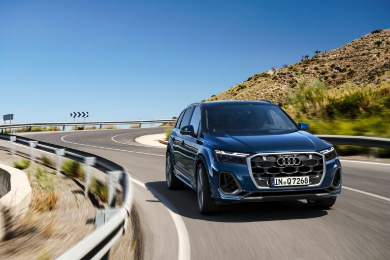 Audi Q7 em foto oficial de divulgação