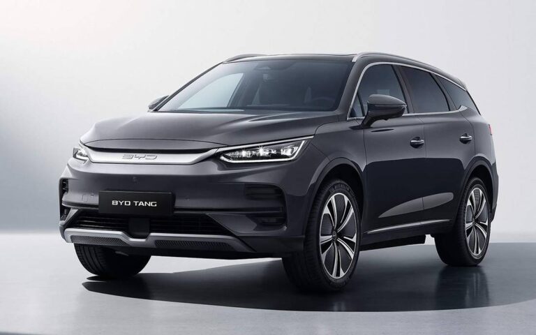 BYD Tan em foto oficial de divulgação
