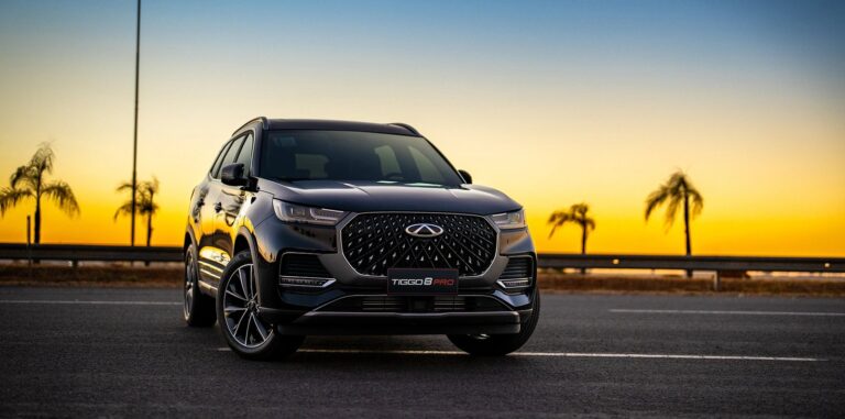 Caoa Chery Tiggo 8 em foto oficial de divulgação