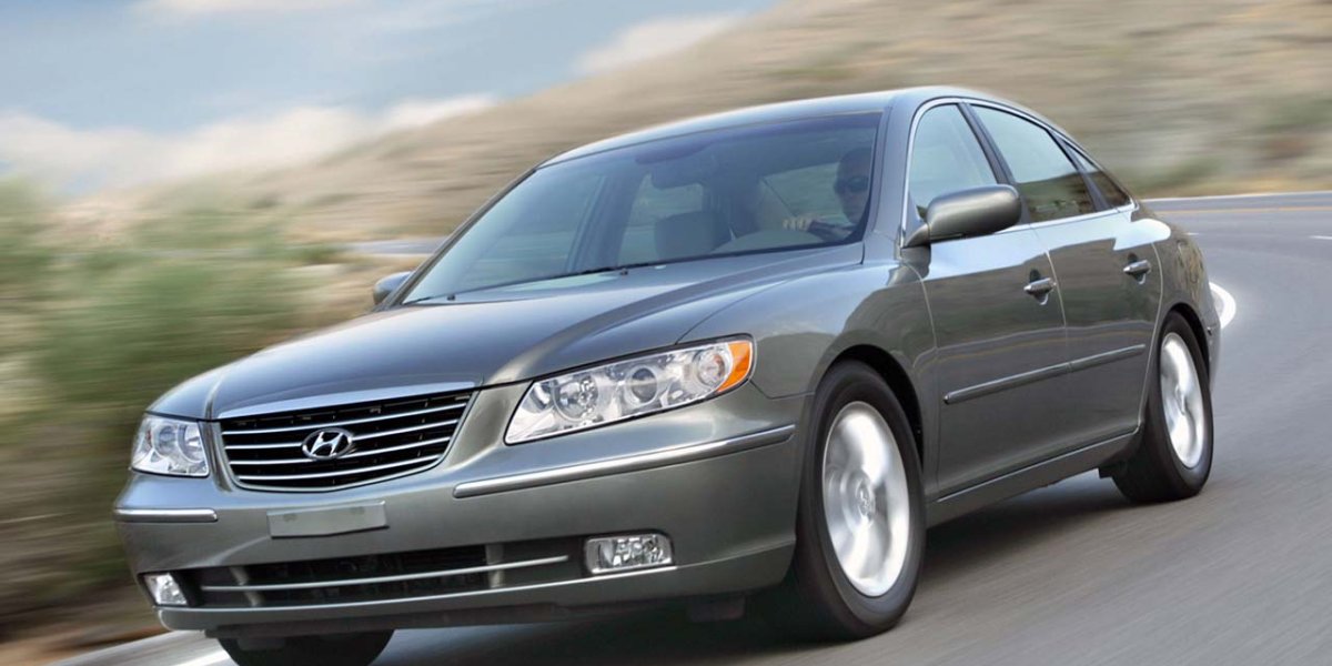Hyundai Azera – vista lateral