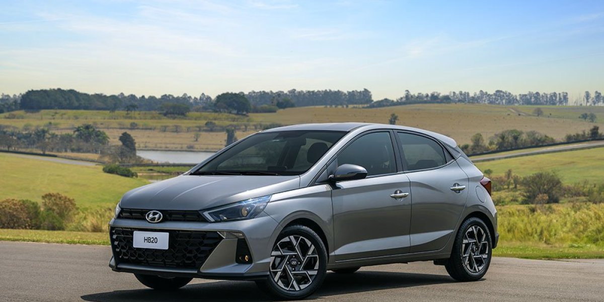 Hyundai HB20 – vista 3/4 dianteira